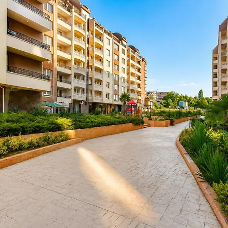 Boutique 2br | Pearl & Views