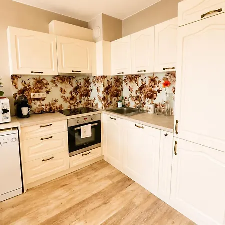 Boutique 2br | Pearl & Views